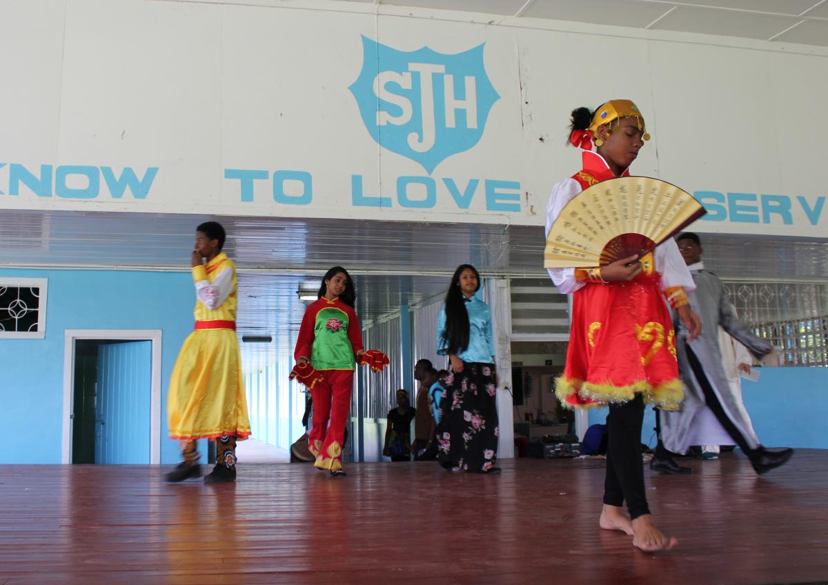 Chinese Costume Show